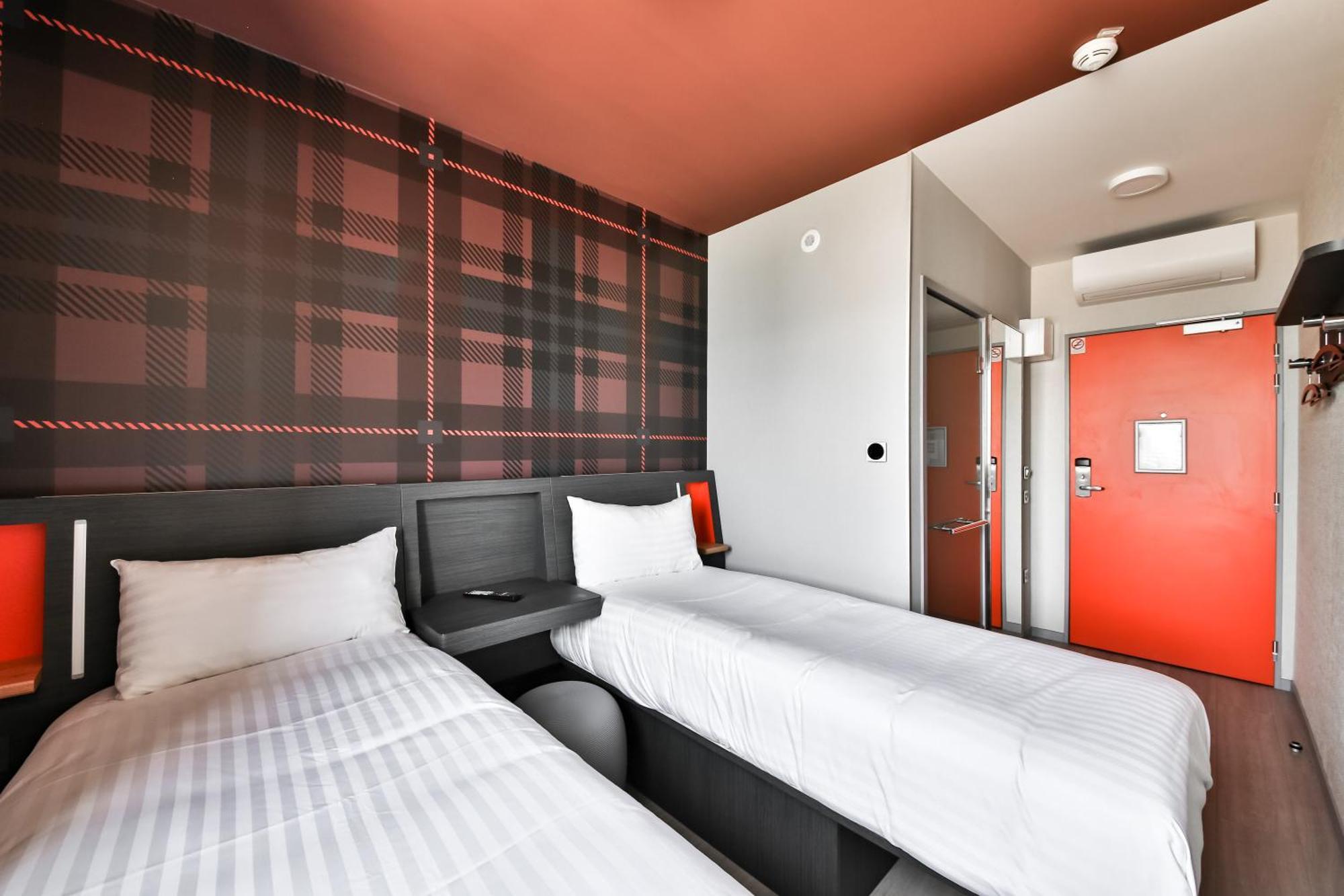 Easyhotel Paris Charles De Gaulle Villepinte Tremblay-en-France Ngoại thất bức ảnh